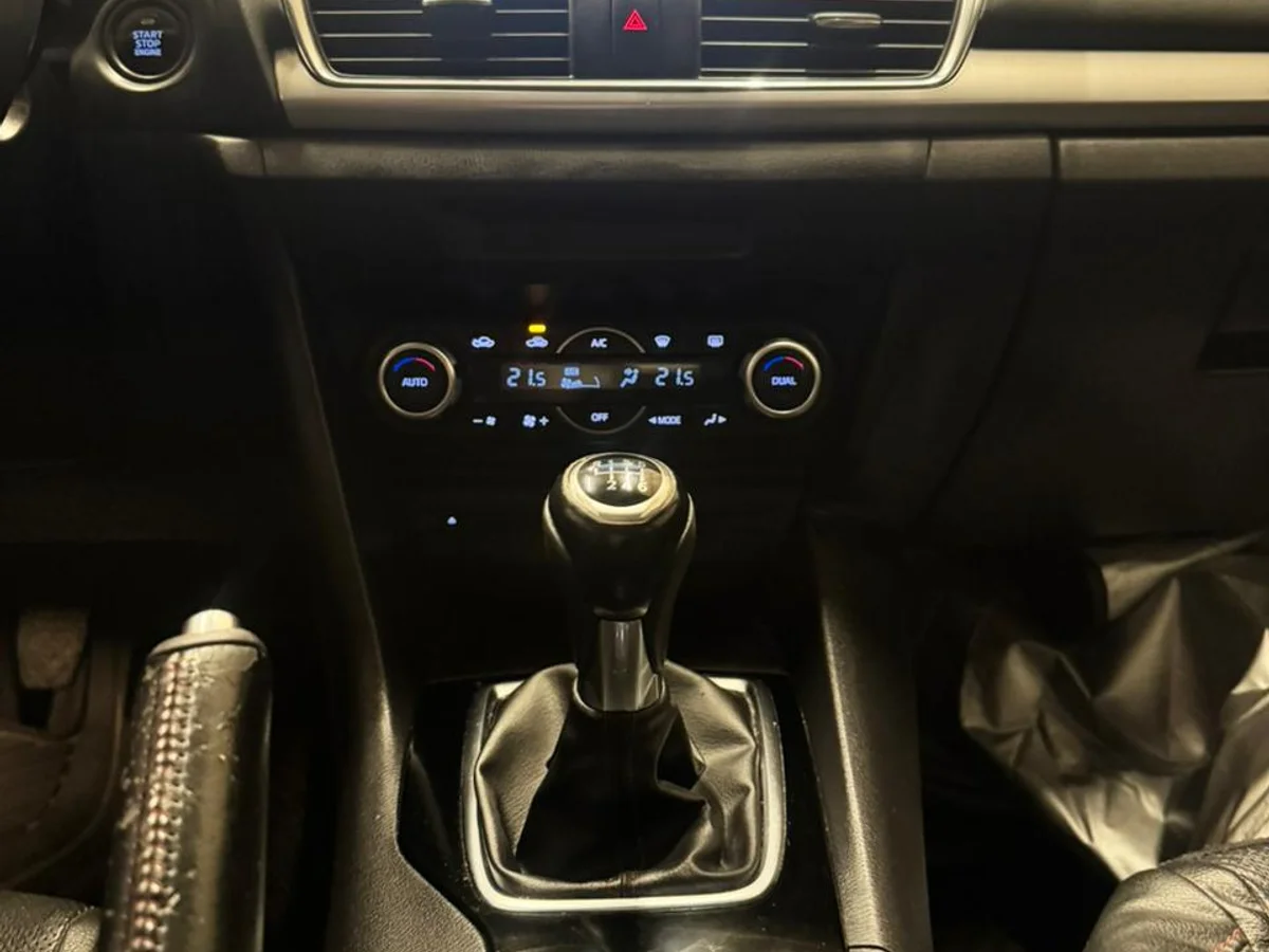 MAZDA 3 GT Sport 2.5 Skyactiv-G BOSE 2017 - Miniatura 12