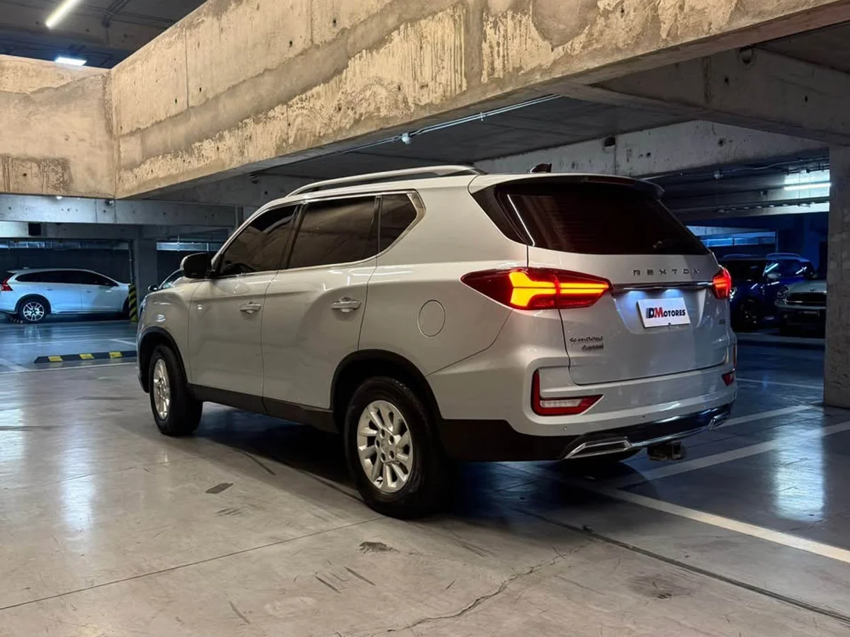 SSANGYONG NEW REXTON GLX TD 2.2 AUT 4X2 2AB 8AT 5P 2022 - Miniatura 13
