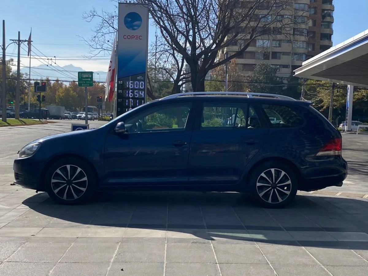 VOLKSWAGEN golf Variant 1.4 Turbo AT 2013
