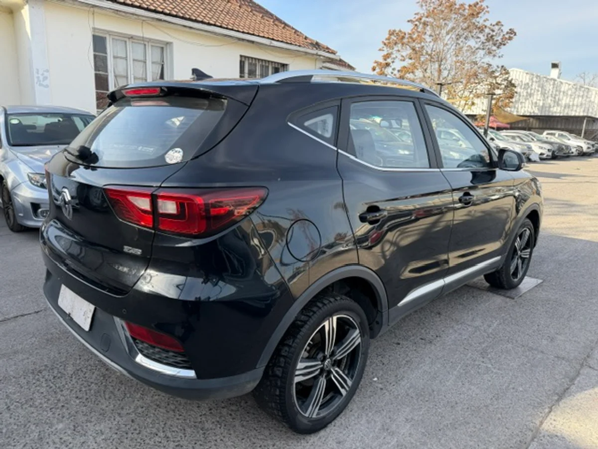 MG ZS 1.5L AUT 1.5L AUTOMÁTICA 2023