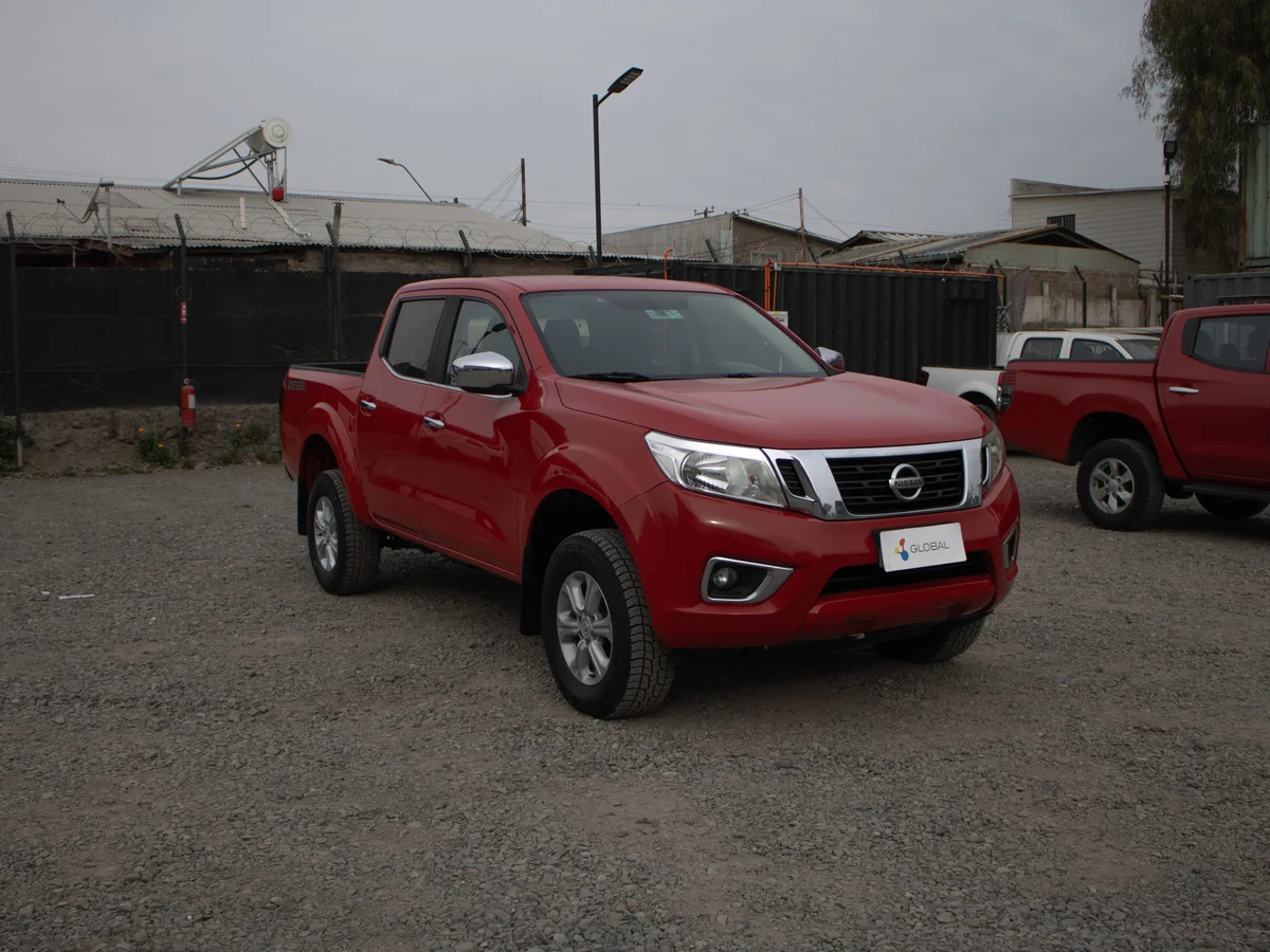 NISSAN NP300 4x4 2021 miniatura 3