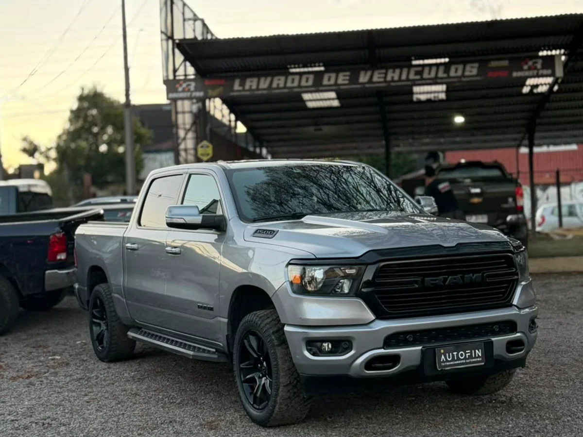 RAM 1500 3.6 4X4 QUAD CAB DOB. CAB. AT 4P 2020 - Imagen 4