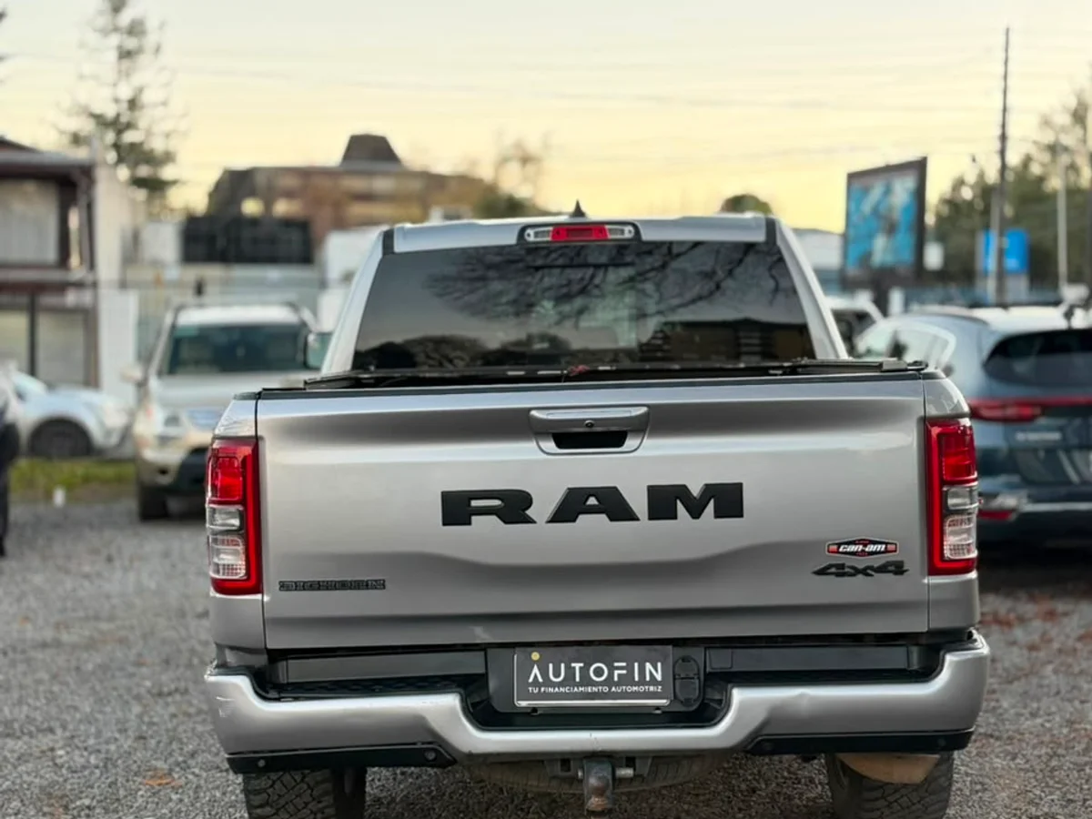 RAM 1500 3.6 4X4 QUAD CAB DOB. CAB. AT 4P 2020 - Imagen 7