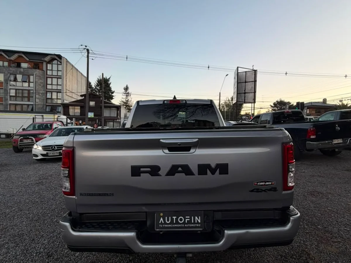 RAM 1500 3.6 4X4 QUAD CAB DOB. CAB. AT 4P 2020 - Imagen 11
