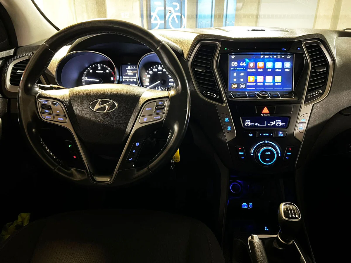 HYUNDAI Santa Fe DIESEL 2.2 MT 2018 - Miniatura 10