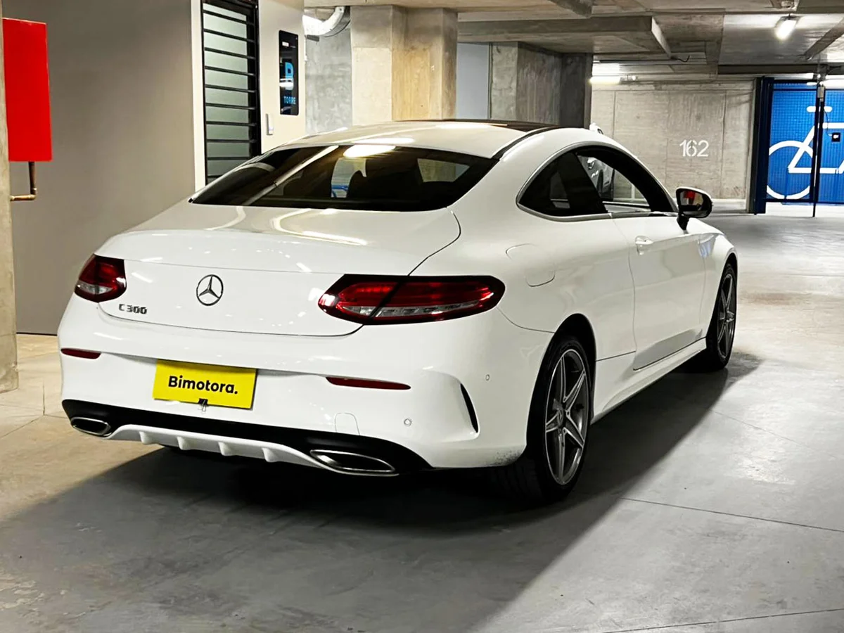 MERCEDES BENZ C300 COUPE 2017 - Miniatura 4