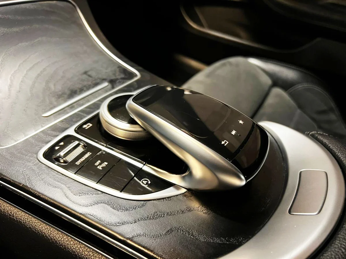 MERCEDES BENZ C300 COUPE 2017 - Miniatura 17