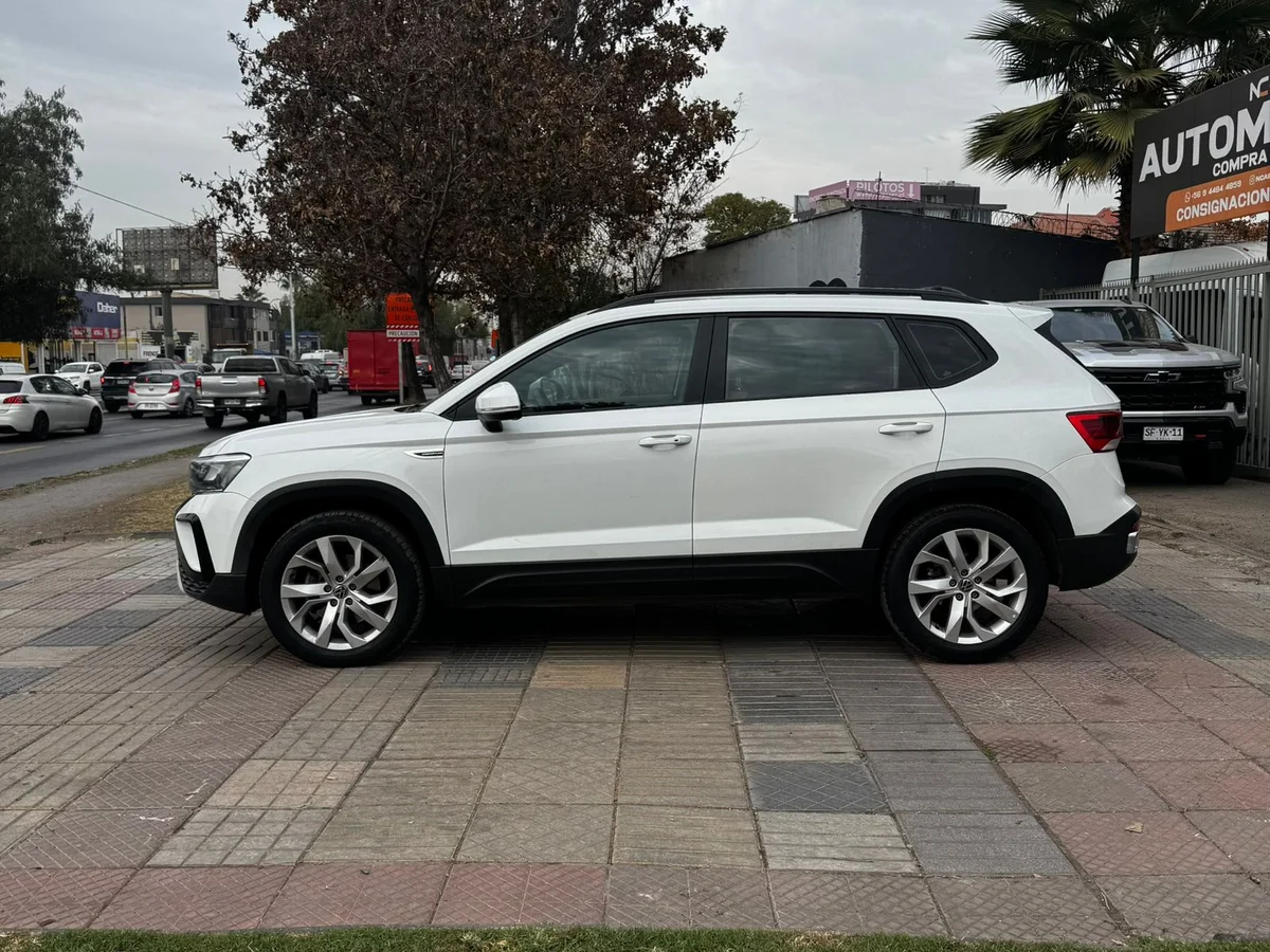 VOLKSWAGEN TAOS TSI 1.4 AT . 2023