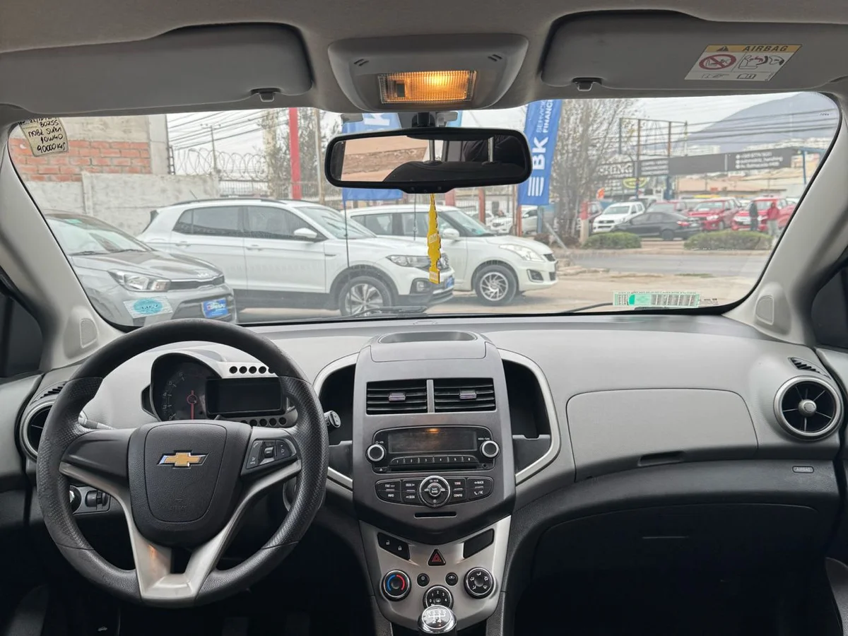 CHEVROLET SONIC LT 1.6 LT 1.6 2014 - Miniatura 9