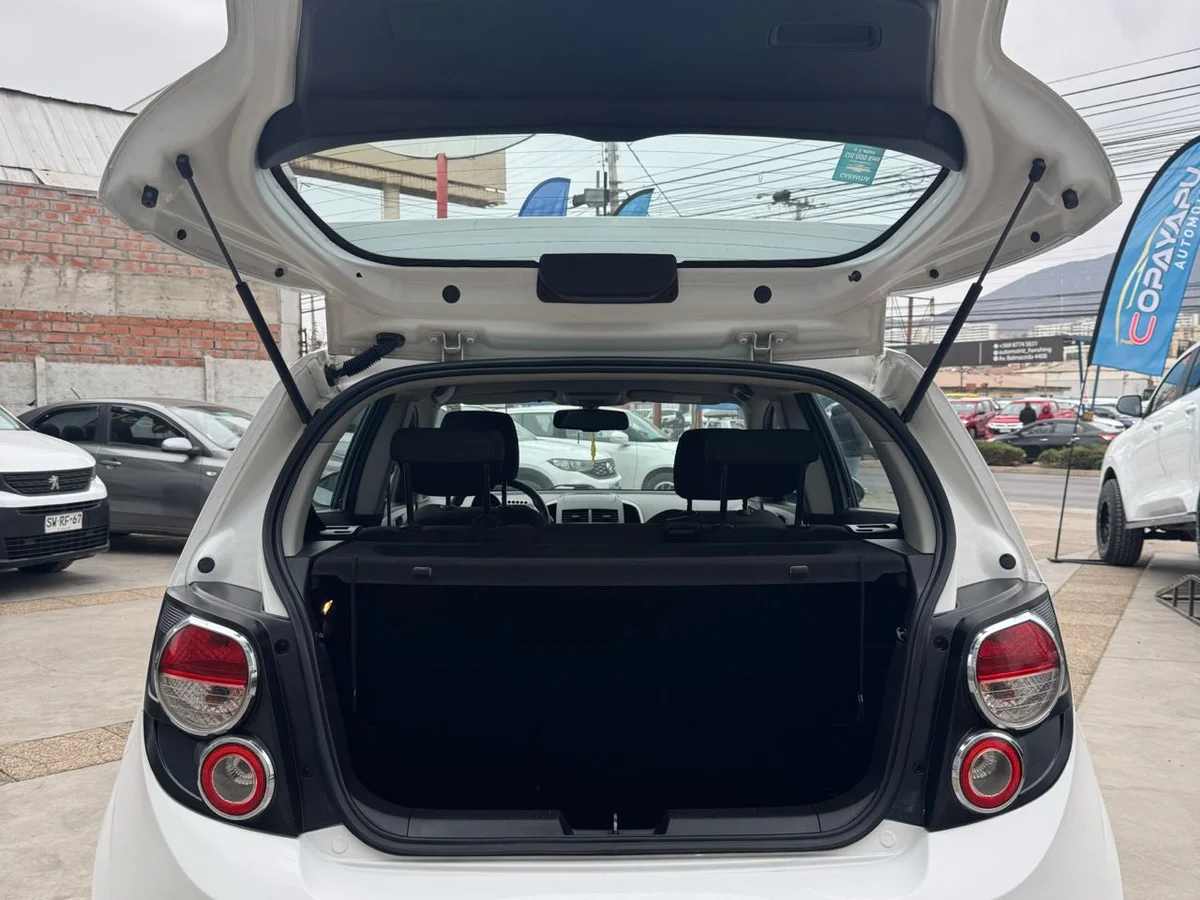 CHEVROLET SONIC LT 1.6 LT 1.6 2014 - Miniatura 10