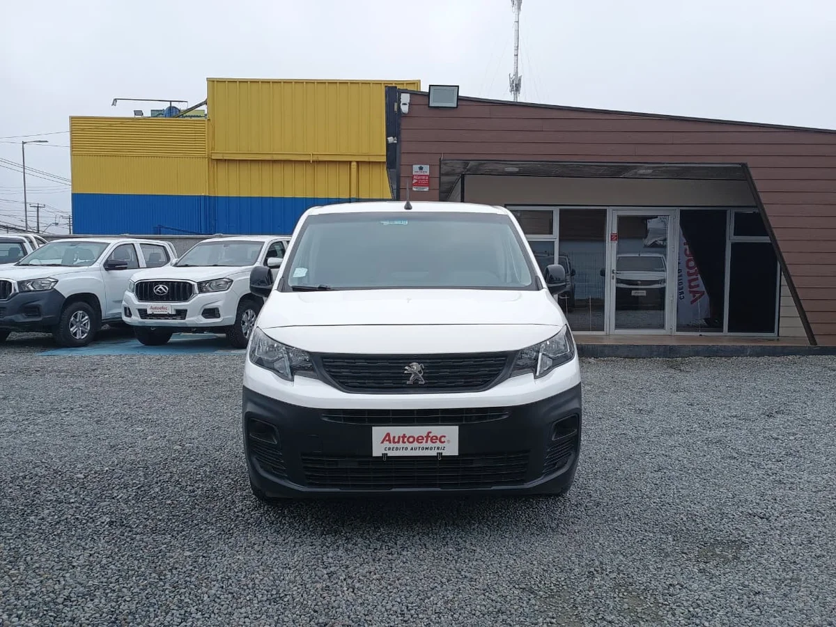Peugeot Partner L2 — foto 3 de 12
