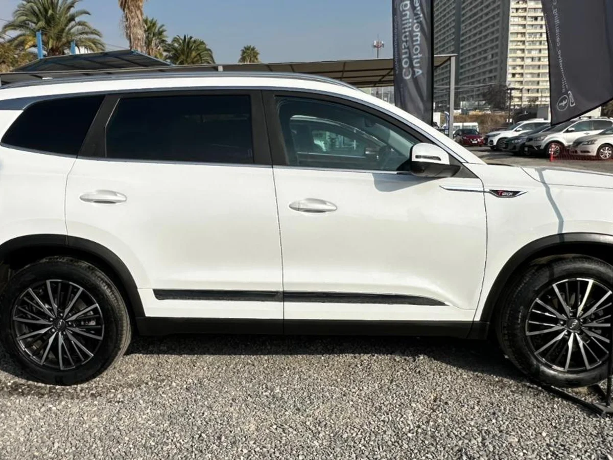 CHERY TIGGO 8 PRO GLX DCT 1.6 AUT 1.6 TGDI GLX 4X2 EURO5 DCT AT 5P 2023 - Miniatura 11