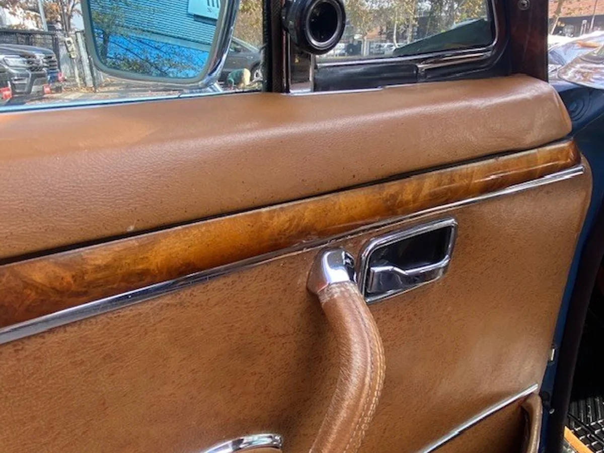 MERCEDES-BENZ 300 SEL 3.5 V8 Inyeccion 1971 - Miniatura 12