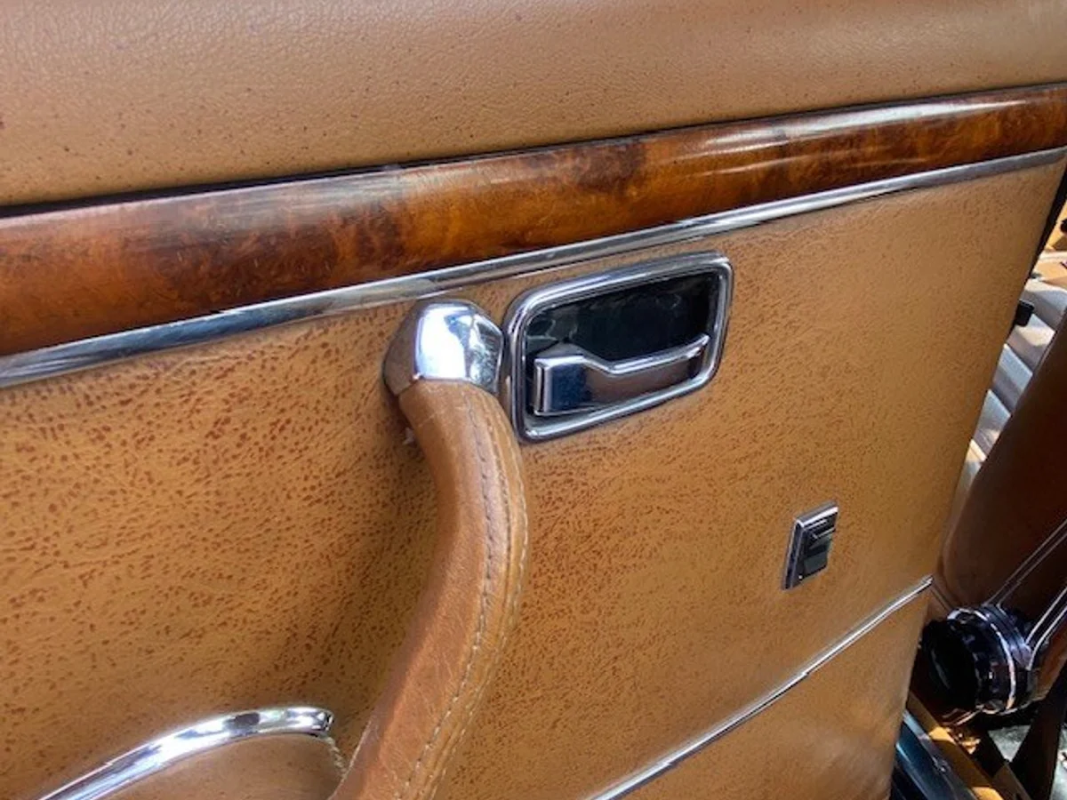 MERCEDES-BENZ 300 SEL 3.5 V8 Inyeccion 1971 - Miniatura 15