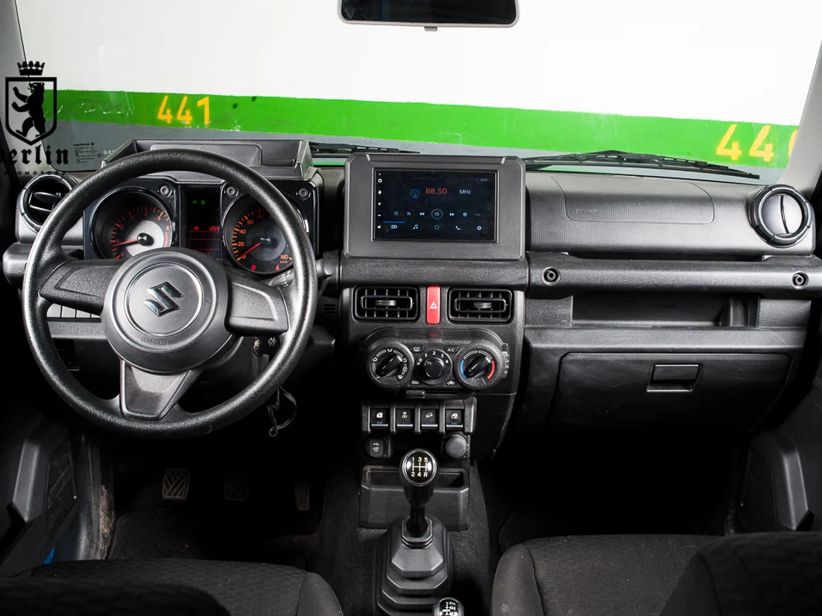 Imagen de SUZUKI JIMNY GL 4X4 1.5 AUT 1.5 GL AT 4X4 2024