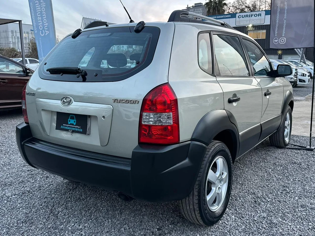 HYUNDAI TUCSON GL 2.0 2006 - Miniatura 8