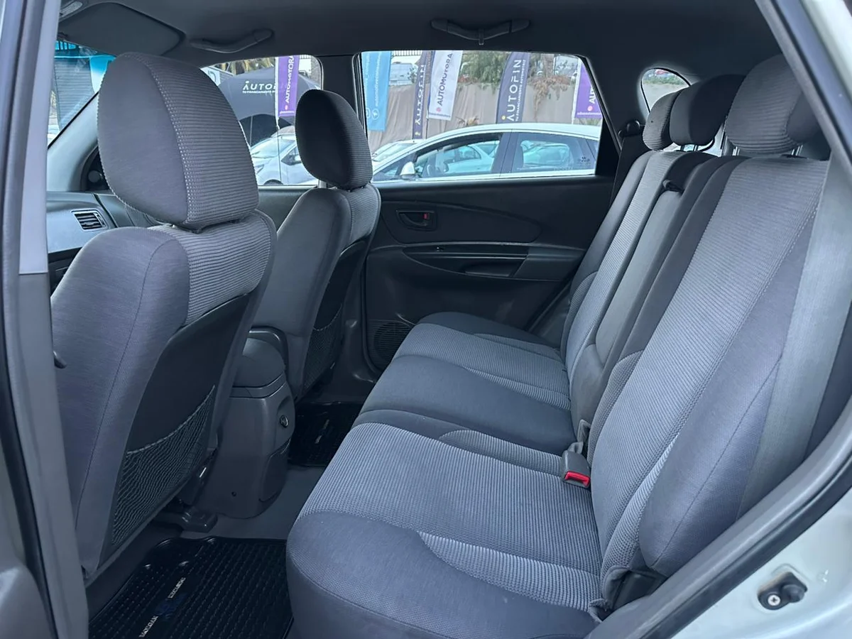 HYUNDAI TUCSON GL 2.0 2006 - Miniatura 13