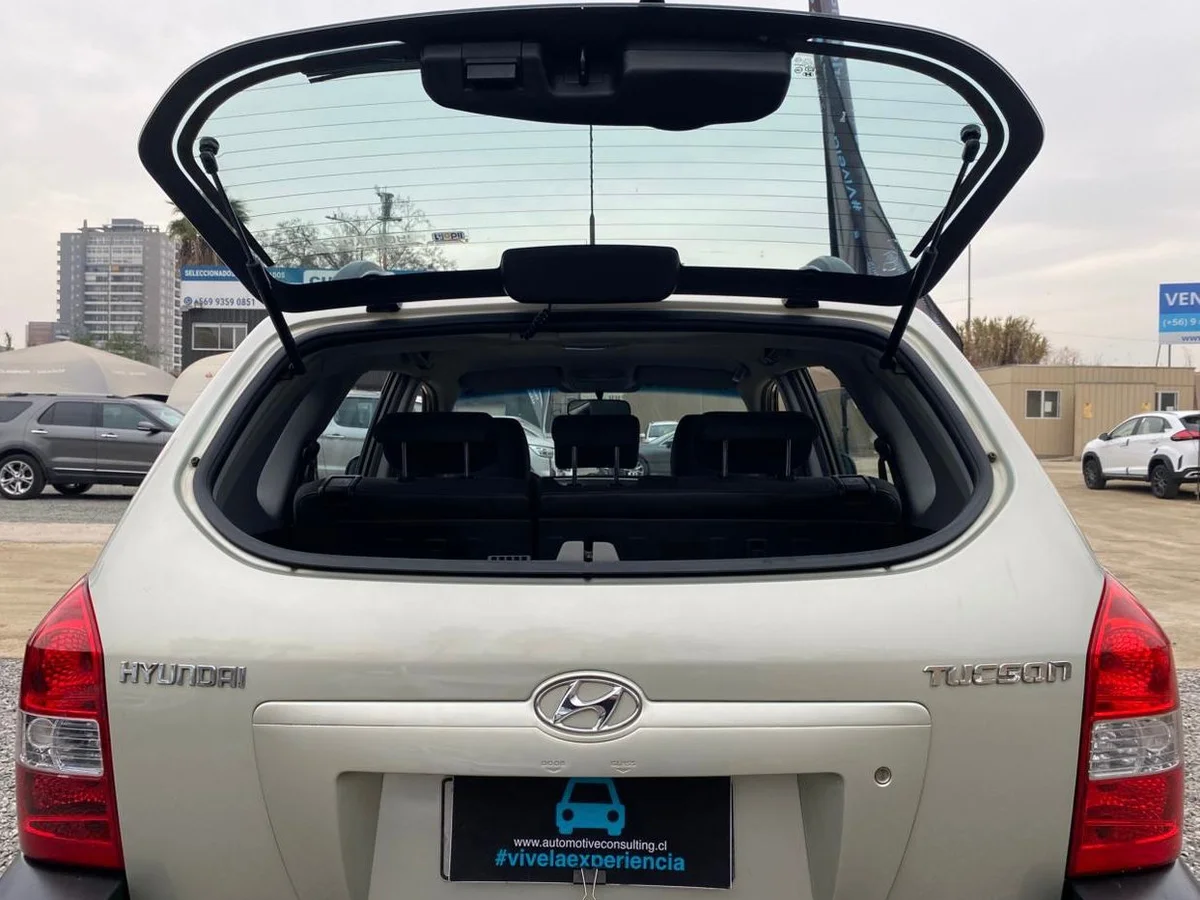 HYUNDAI TUCSON GL 2.0 2006 - Miniatura 22