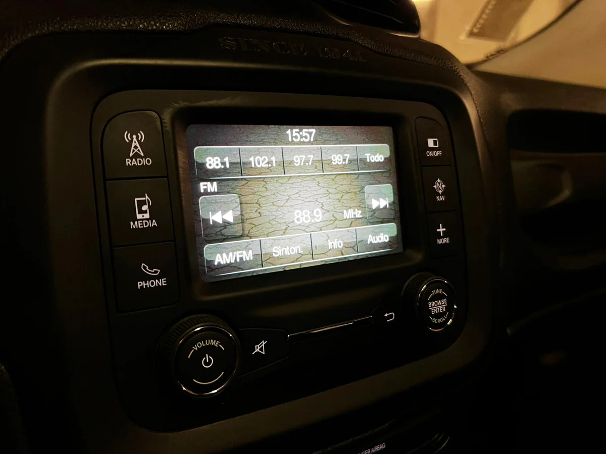 JEEP RENEGADE SPORT 1.7 2018 - Miniatura 15