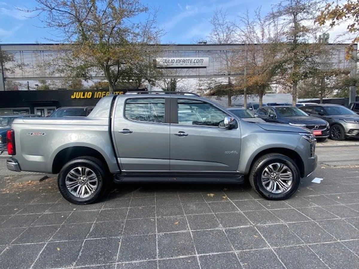 CHEVROLET COLORADO 2.8TD HC AT Awd. 2025 - Miniatura 4