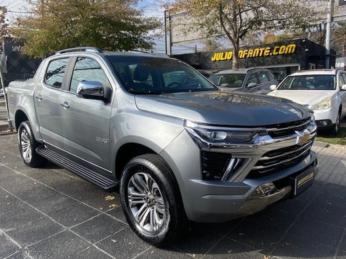 CHEVROLET COLORADO 2.8TD HC AT Awd. 2025 - Miniatura 6
