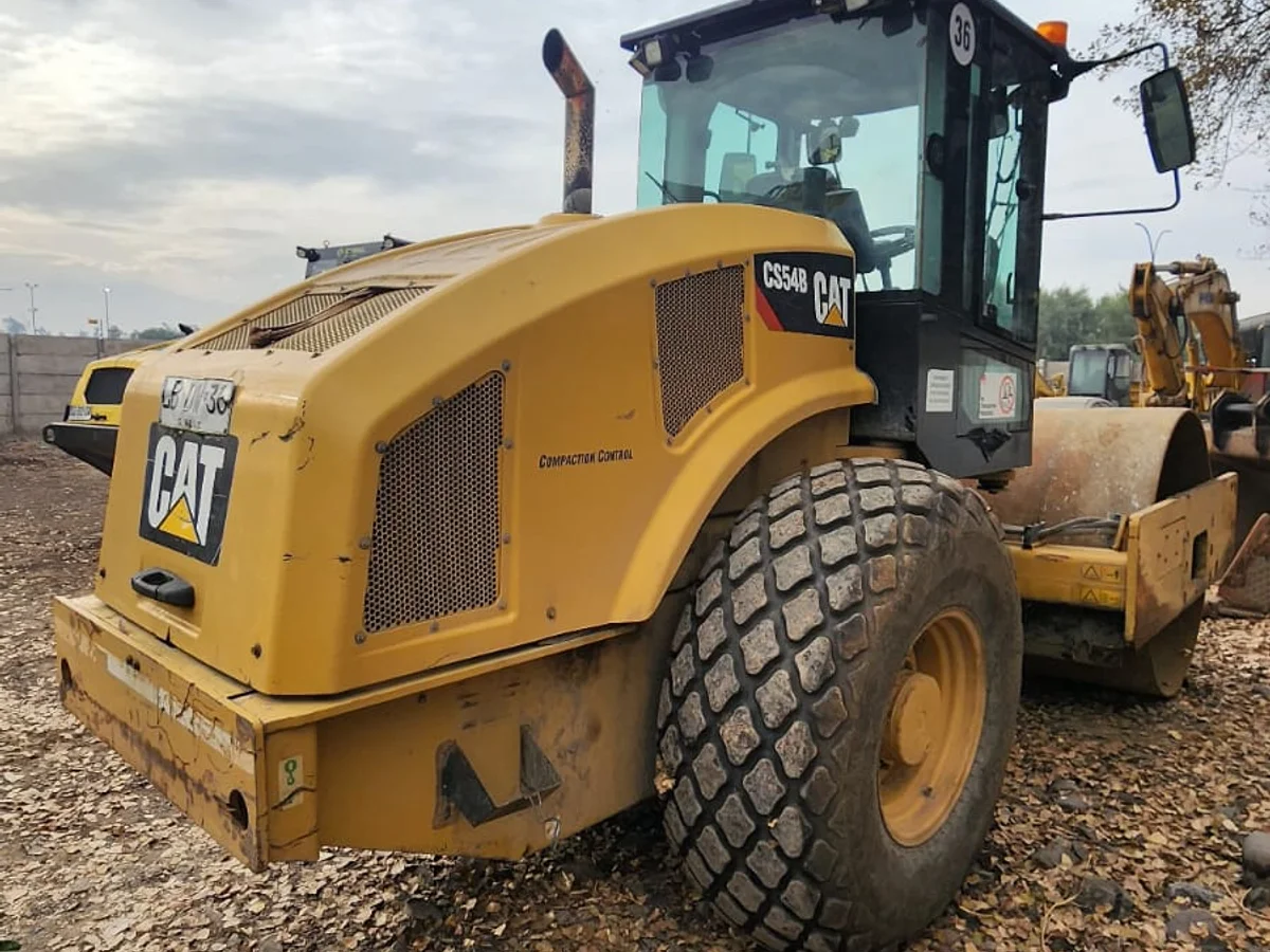 Caterpillar CS54B 2019