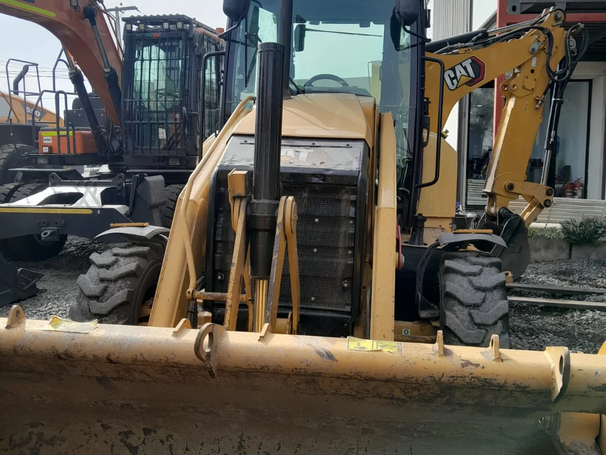Caterpillar 416 2022 - Miniatura 7