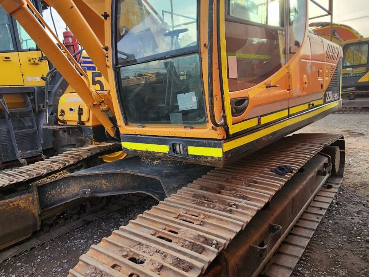 HYUNDAI ROBEX 220 2018