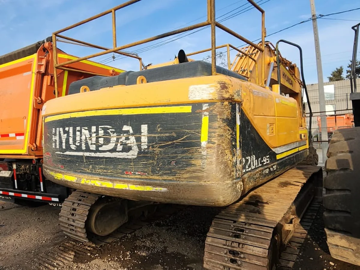 HYUNDAI ROBEX 220 2018