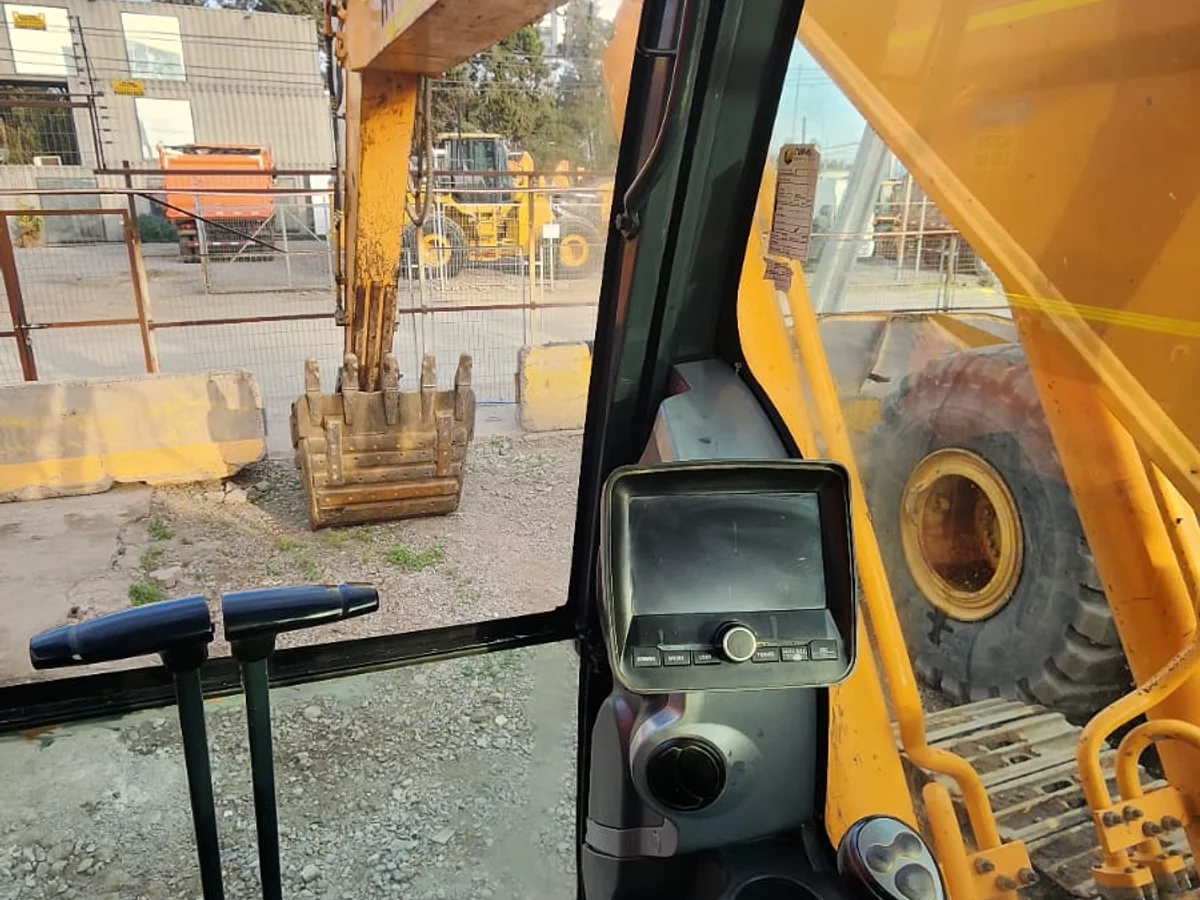 HYUNDAI ROBEX 220 2018 - Miniatura 10