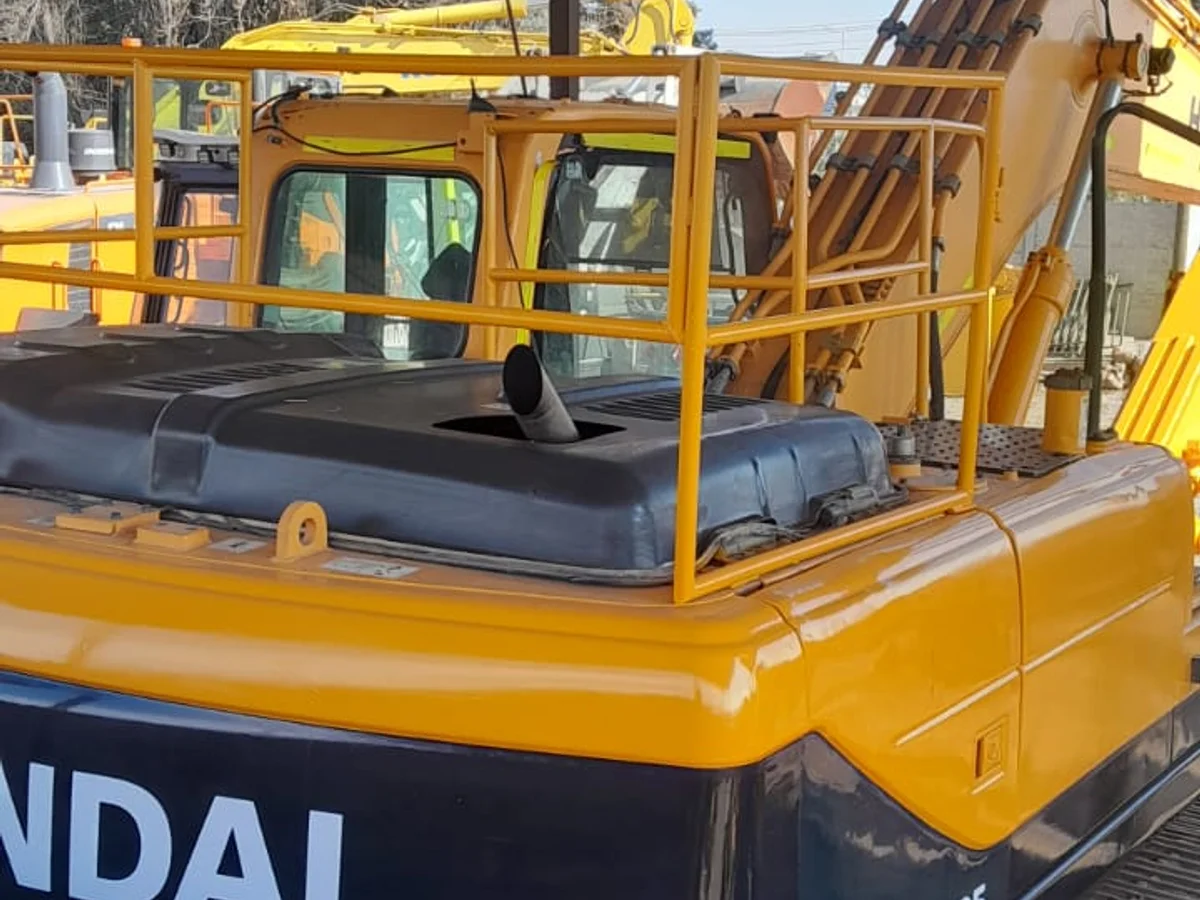 HYUNDAI ROBEX 220 2018 - Miniatura 7