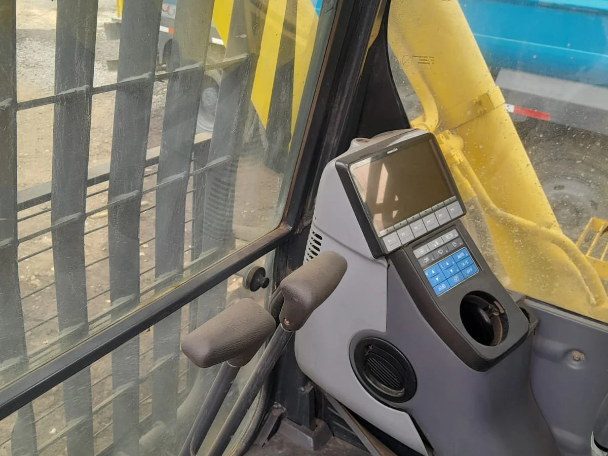 Komatsu PC450 2014 - Miniatura 8
