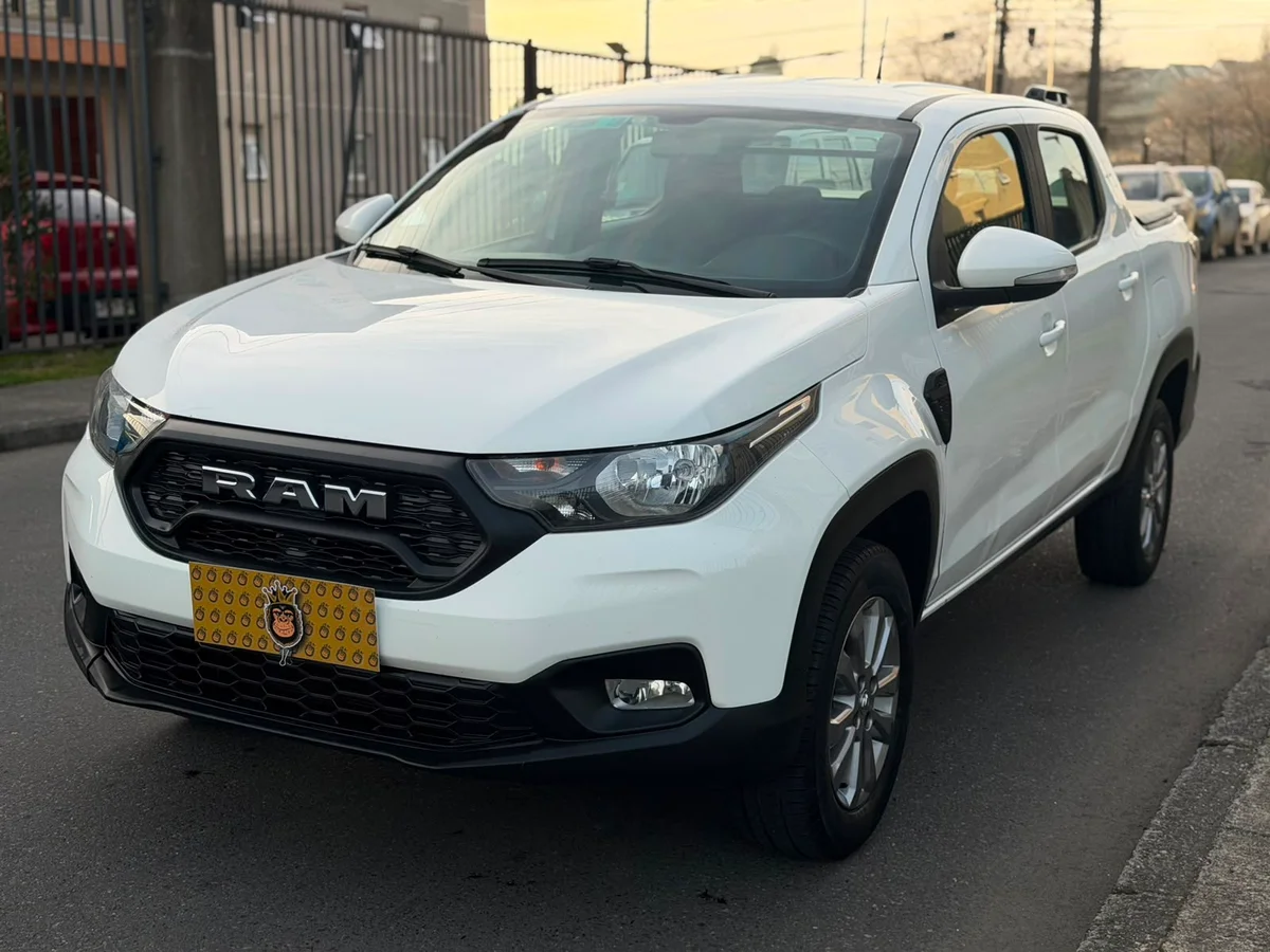 RAM 700 BIGHORN DCAB 1.3 2024