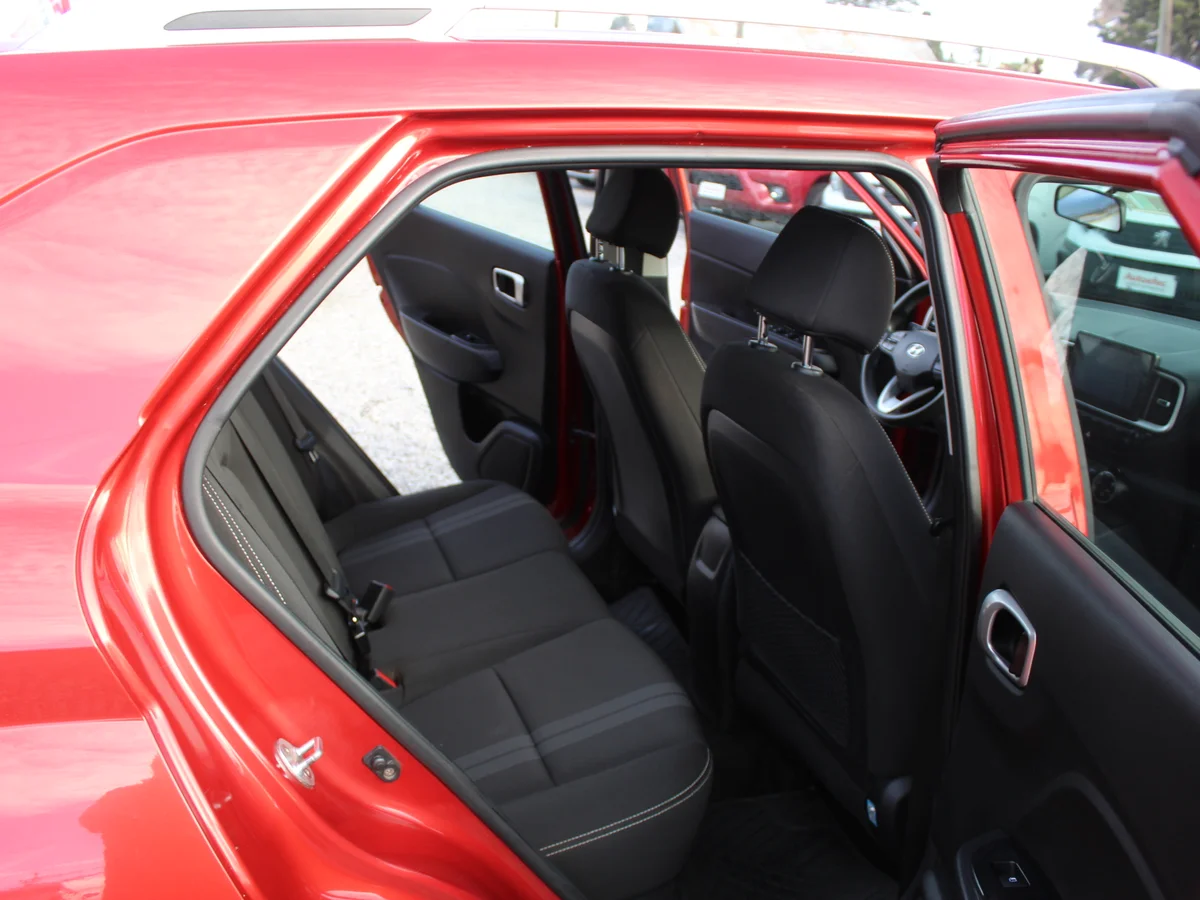 Hyundai Venue Qx — foto 7 de 13