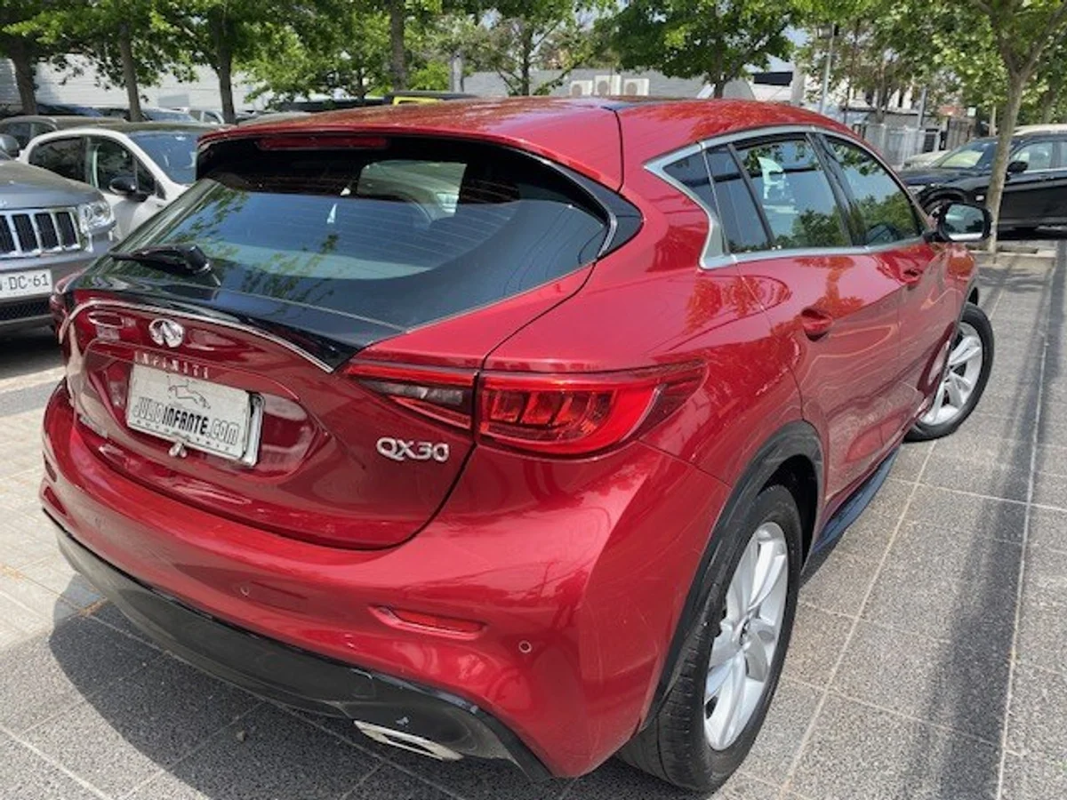 INFINITI QX30 QX30 1.6 Aut Titronic 2018 - Miniatura 2