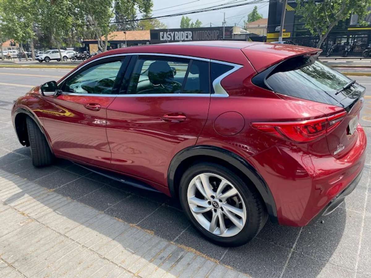 INFINITI QX30 QX30 1.6 Aut Titronic 2018 - Miniatura 7