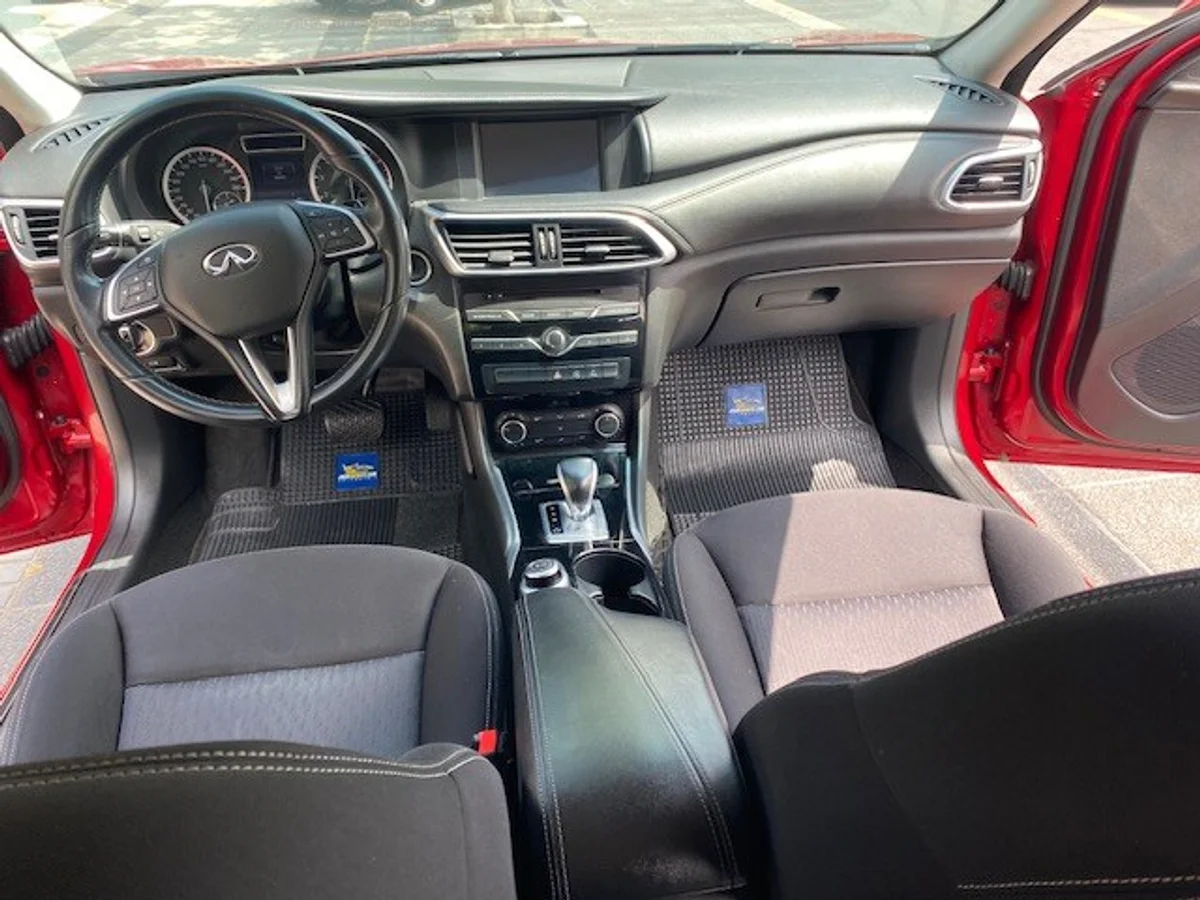 INFINITI QX30 QX30 1.6 Aut Titronic 2018 - Miniatura 12