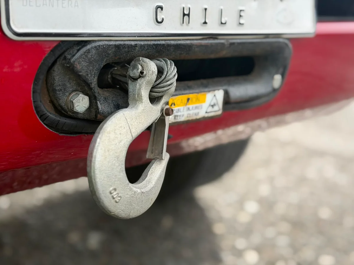 TOYOTA HILUX 2.4 DX DIESEL DCAB. 4X4 MT 4P 2021 - Miniatura 8