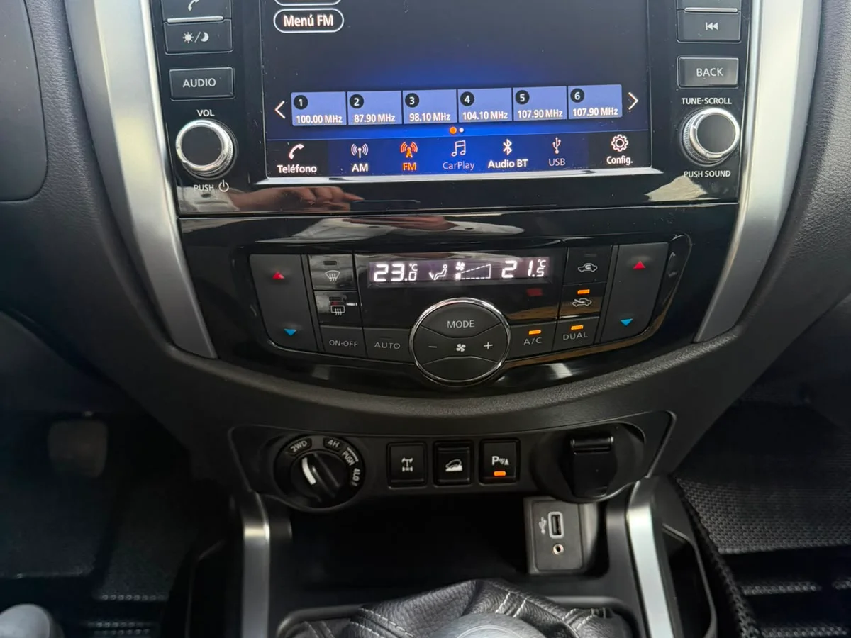 NISSAN NAVARA D CAB 2.3 XE DIESEL 4X4 DOB.CAB. MT 4P 2024 - Miniatura 10