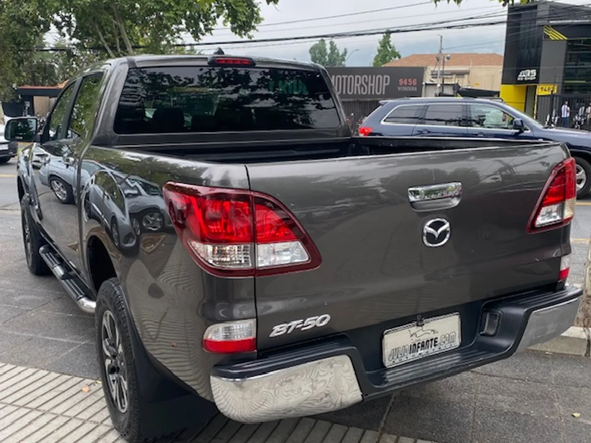MAZDA BT-50 2.2 Diesel. 4x2 2021 - Miniatura 4