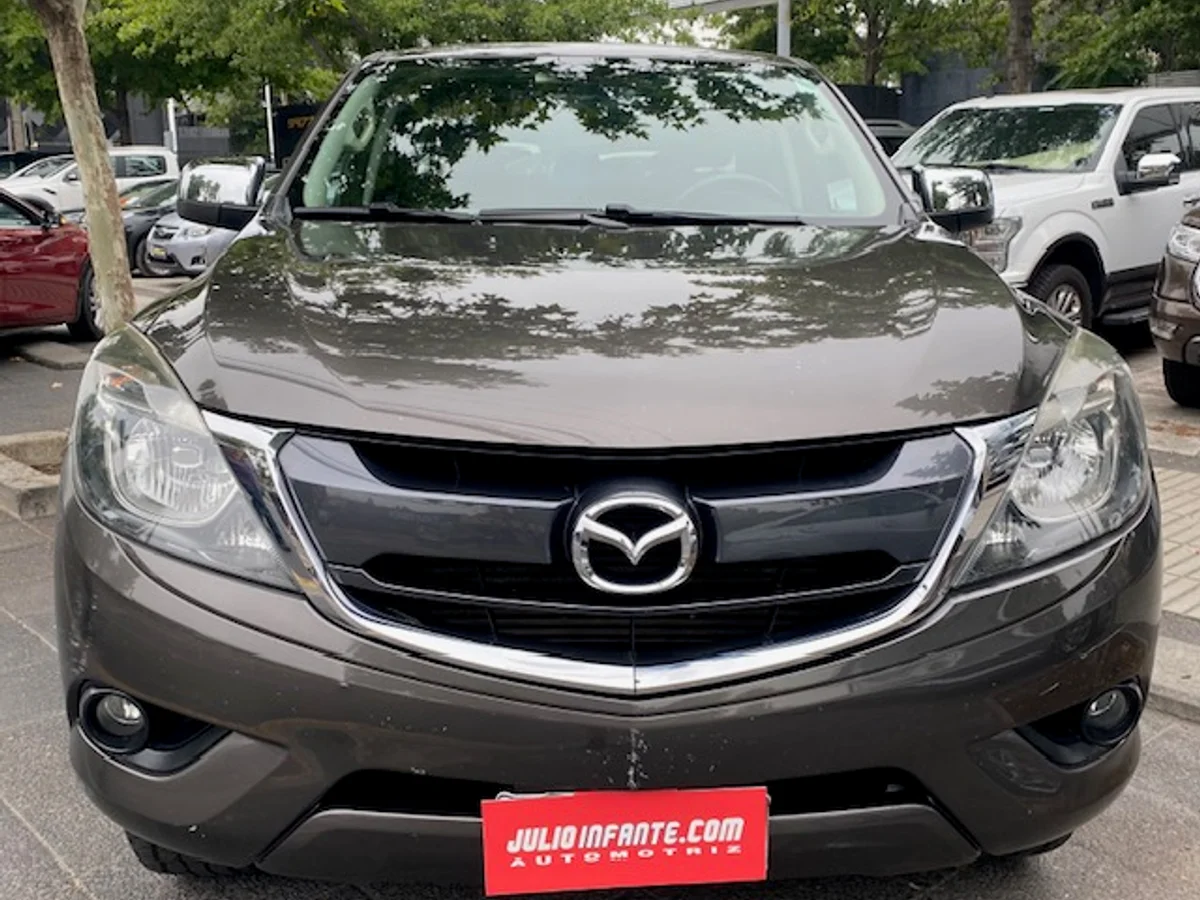 MAZDA BT-50 2.2 Diesel. 4x2 2021 - Miniatura 5