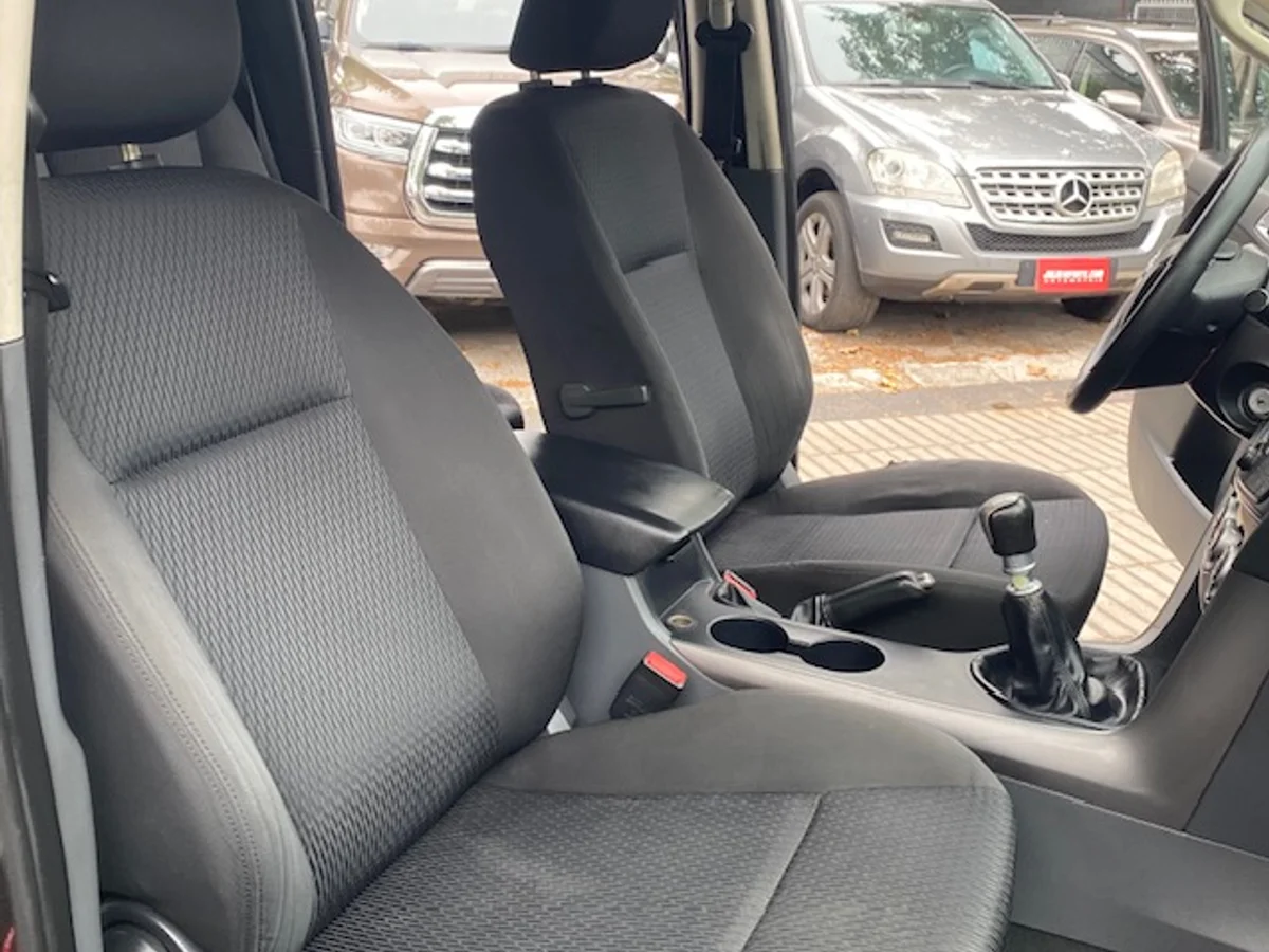 MAZDA BT-50 2.2 Diesel. 4x2 2021 - Miniatura 19