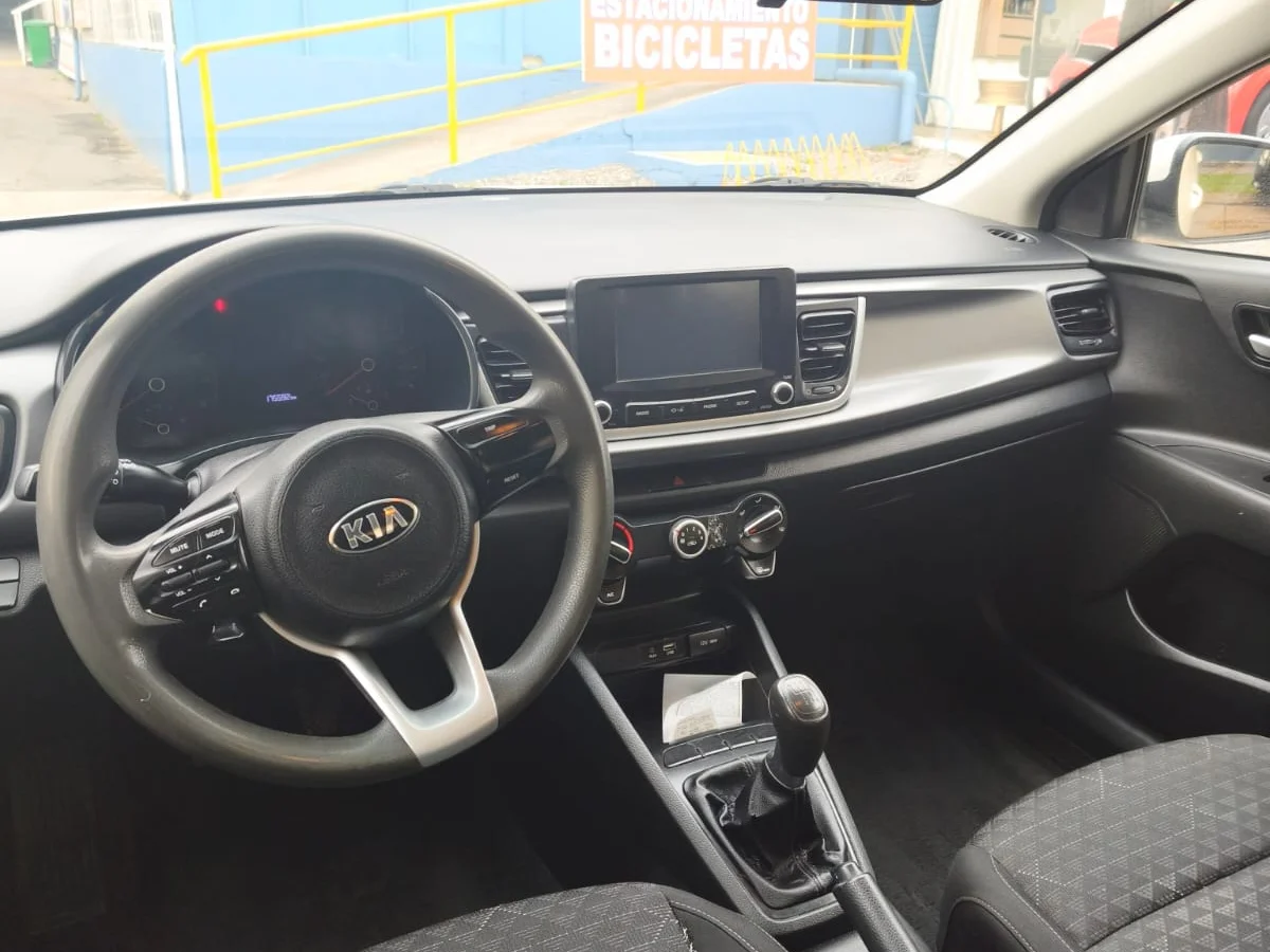 KIA Rio 4 LX 2019 - Miniatura 8
