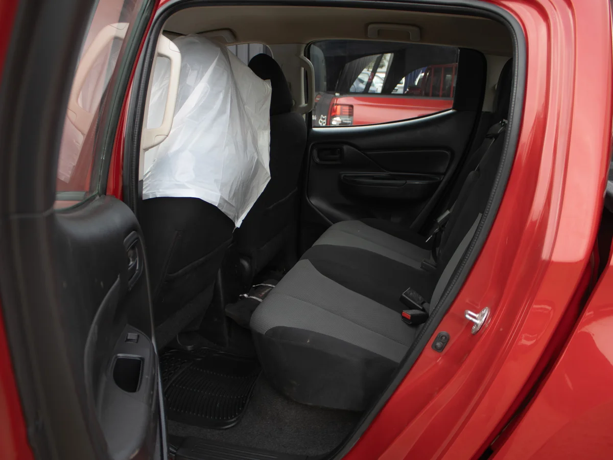 MITSUBISHI L200 KATANA CRT 4X4 2.4 4x4 2022 miniatura 9