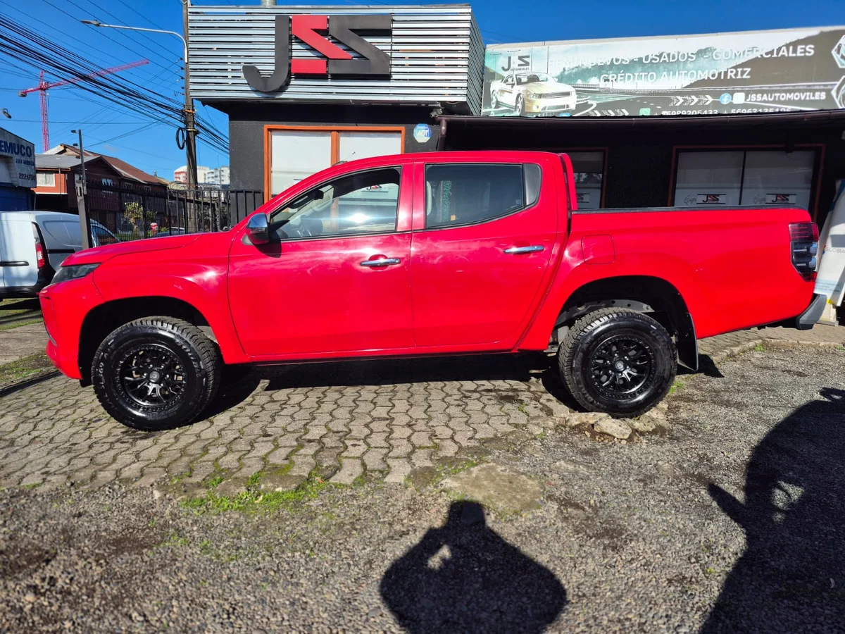 MITSUBISHI L200 KATANA CRT 2.4 DIESEL 4X2 2022