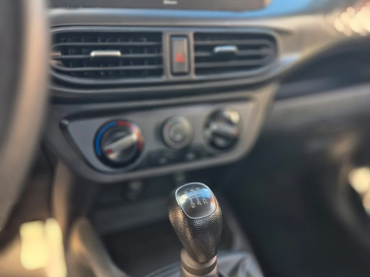 HYUNDAI Grand I10 1.2 2023 - Miniatura 9