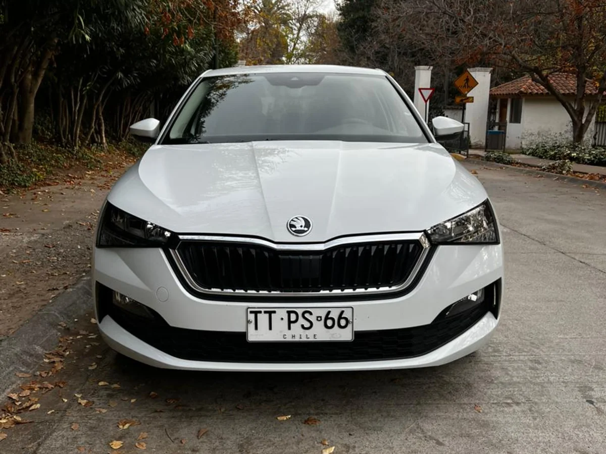 SKODA SCALA 1.5L TURBO TSI AMBITION AUT DSG7 AÑO 2024 - Miniatura 2