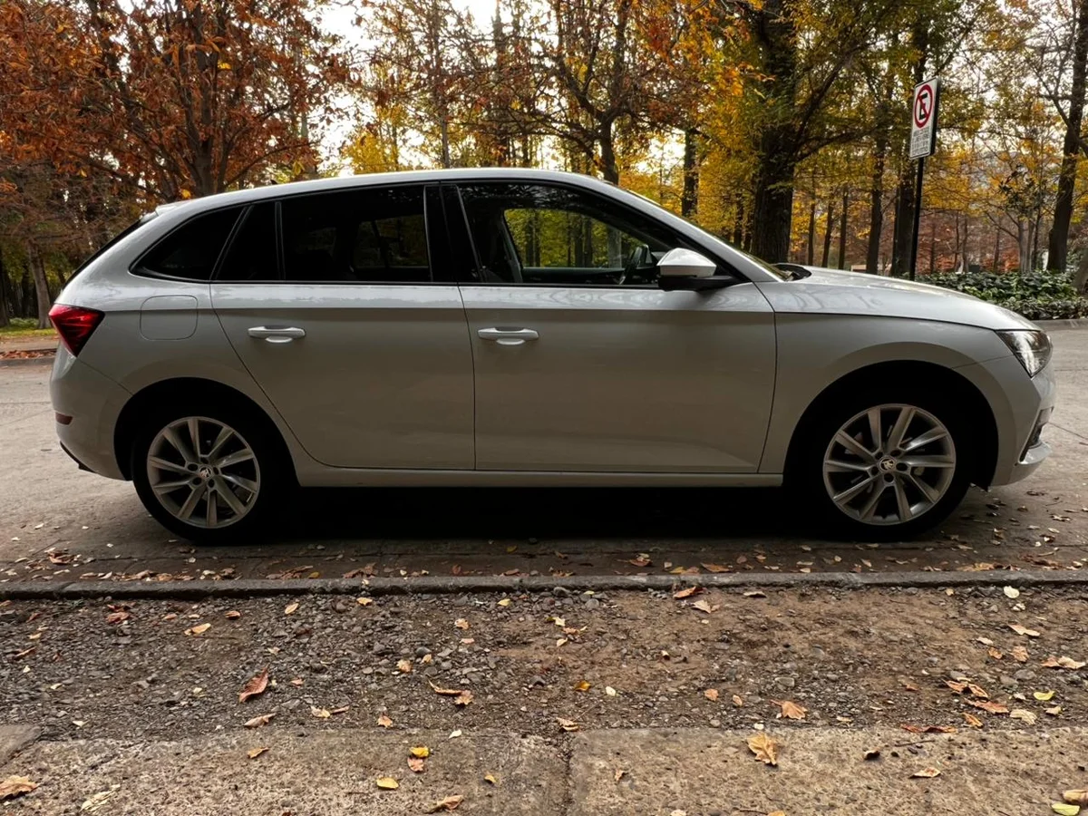 SKODA SCALA 1.5L TURBO TSI AMBITION AUT DSG7 AÑO 2024 - Miniatura 11
