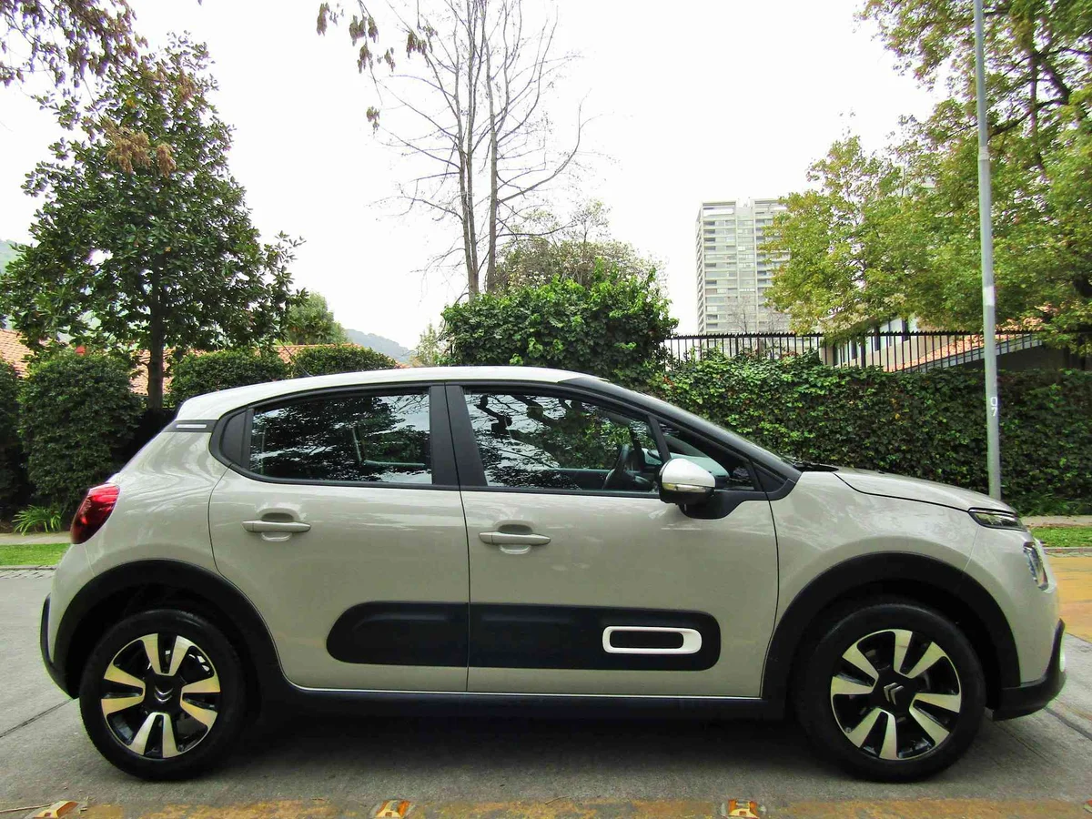 CITROËN C3 1.5 Diesel CVM6 STT 2023 - Miniatura 8