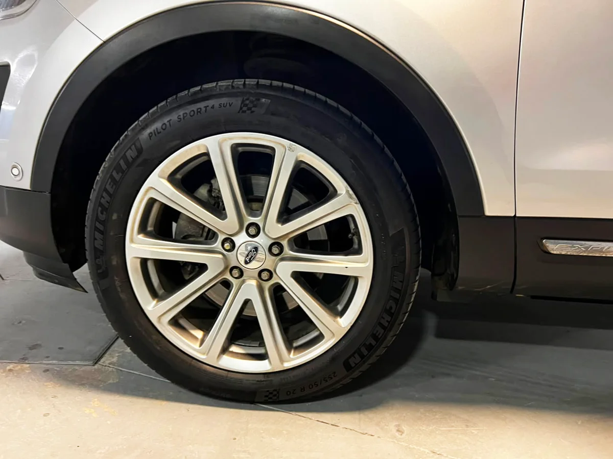 FORD EXPLORER AUT 2.3 ECOBOOST 4X4 LIMITED AT 5P 2017 - Miniatura 8